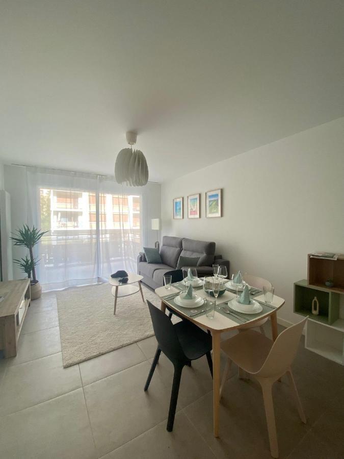 Cedre Rouge Grand Geneve Apartamento Saint-Julien-en-Genevois Exterior foto